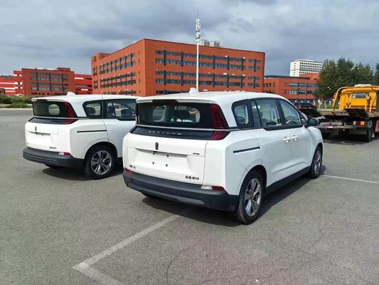 2023 Automóvil FAW Pentium Nat Blanco Vehículo multipropósito Combustible de gasolina o eléctrico