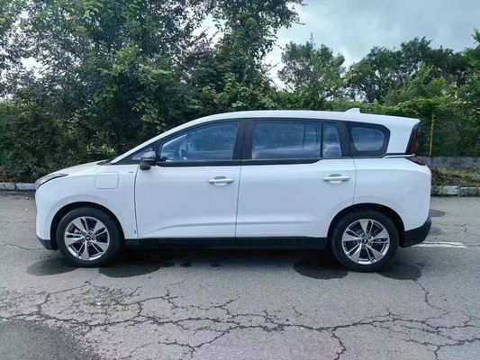 2023 Automóvil FAW Pentium Nat Blanco Vehículo multipropósito Combustible de gasolina o eléctrico