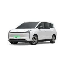 Color blanco 2023 FAW Pentium Nat Coche Nuevo vehículo de energía eléctrica MPV